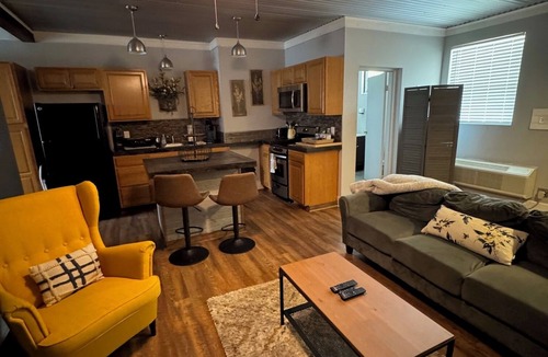Greenwood Apartment | Charming 1-bedroom apartment with WiFi, close to the hospital in Greenwood