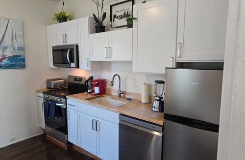 Wilmington House | Charming, 1-bedroom in downtown Wilmington!