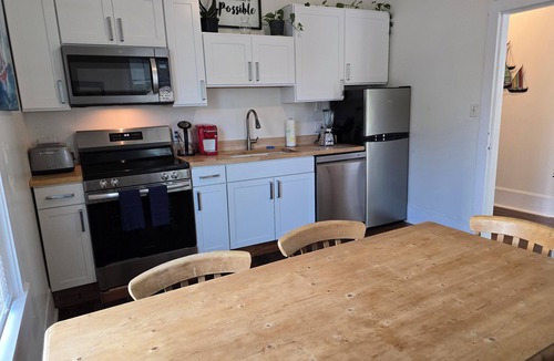 Wilmington House | Charming, 1-bedroom in downtown Wilmington!