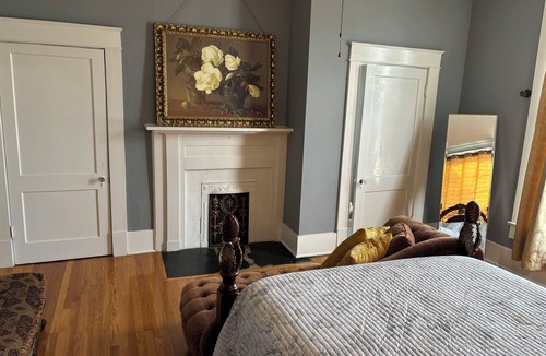 Anderson Bed & Breakfast | Charming 1850 antebellum B&B, minutes from Anderson University and Clemson.
