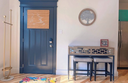 Historic South Hill House | Charming 1BR Bungalow with AC in Beautiful Lexington