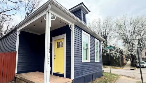 Historic South Hill House | Charming 1BR Bungalow with AC in Beautiful Lexington
