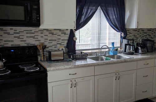 Laurel Springs House | Charming 2-bedroom mobile home with covered porch in Laurel Springs.
