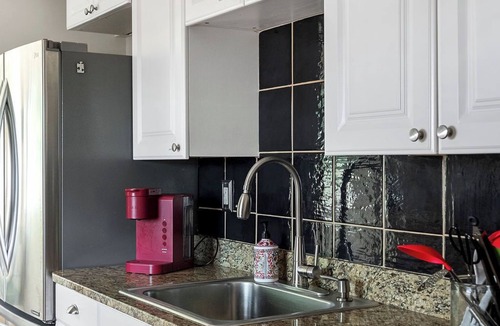 Aiken House | Charming 2-bedroom/2 bath house near Bruce’s Field & downtown Aiken.