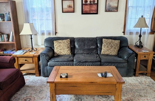 Bellefonte Apartment | Charming 2BR Private Home in Downtown Bellefonte Near Penn State & I-80