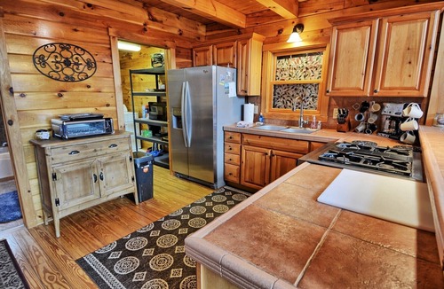 Laurel Springs Cabin | Charming 3-bedroom cabin in Laurel Springs, NC, perfect for family getaways.