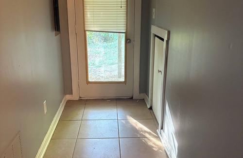 West Newton House | Charming 3-bedroom house in wonderful Indianapolis with AC