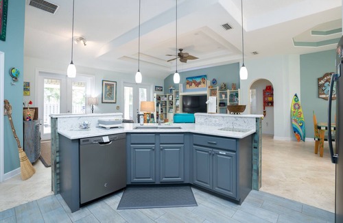 St. Augustine Cottage | Charming 3BR/2BA Artisan Cottage Walk to Historic St. Augustine + Fire Pit