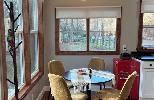 Walland House | Charming barn dominium studio with Highland cows/Valais lambs by the Smoky Mts.