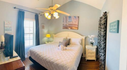 Central Myrtle Beach Apartment | Charming condo in the center of Myrtle Beach