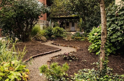 Babe Denny House | Charming Downtown Home | Near Convention Center
