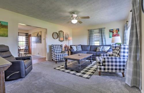 East Bernstadt House | Charming East Bernstadt Retreat < 6 Acre Farm!