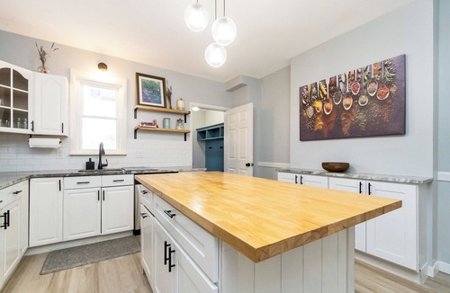 Hellertown House | Charming Hellertown 3-Bedroom with A/C, Your Comfortable Home Awaits