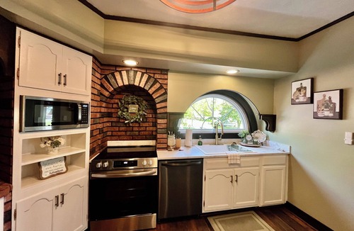 Kuttawa House | Charming, historic, 4-bedroom lake house w/Hot tub just steps away from lake!