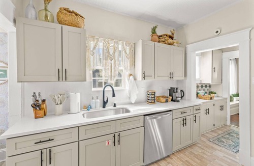 High Point House | Charming Historic Home in High Point