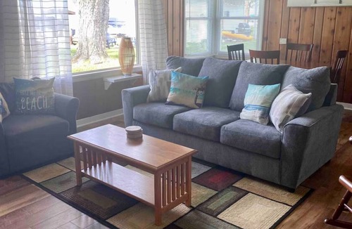 Winneconne House | Charming home on Lake Poygan