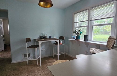 Blacksburg House | Charming, pet friendly 4-bedroom house, close to VT and downtown Blacksburg.