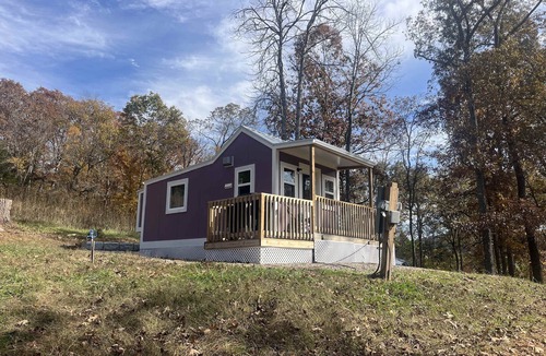 Maynardville House | Charming Studio, Sleeps 2・Grill・Porch・Dog Welcome