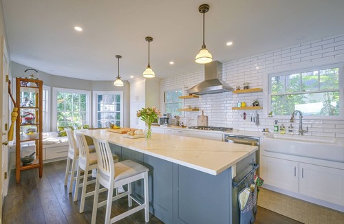 Olympia House | Charming Waterfront Home with Mt Rainier View