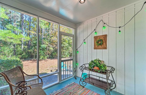 Silver Lake House | Charming Wilmington Home w/Screened-In Porch