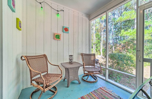 Silver Lake House | Charming Wilmington Home w/Screened-In Porch