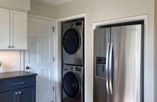 Oldham Avenue House | Chic Chevy Chase Bungalow, Heart of UK, Easy Trip to Downtown!