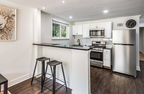 Lincoln Heights Apartment | Cincinnati-Area Condo: Near Shops & Dining