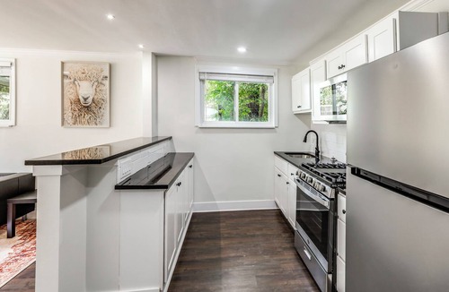 Lincoln Heights Apartment | Cincinnati-Area Condo: Near Shops & Dining