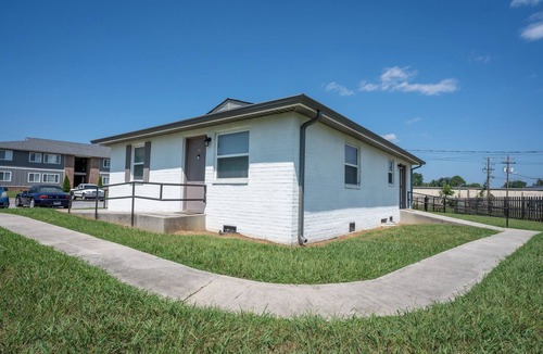 South Pittsburg Condo | Clean, Comfortable, Modern, & Private 1 BR Getaway in South Pittsburg