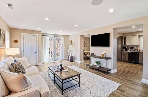 Keene House | Clear Sky Cottage- Close to Cville, Monticello & Vineyards