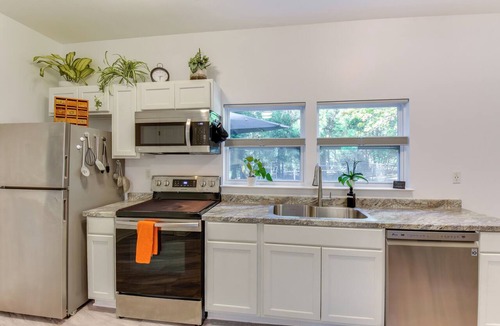 Clemson Cottage | Clemson Game Day Cottage w/Fire Pit