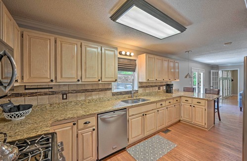 Clemson Villa | Clemson Game Day Villa Near Campus & Lakes