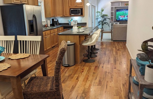 Clemson House | Clemson House, close to CU, across from Patrick Square, perfect for groups!