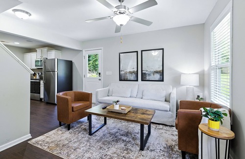 Clemson House | Clemson Weekend Rental- very close to campus, 4 Bedroom 3 Bathroom
