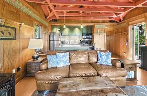 Asheville Cottage | Cloudberry Cottage at Elk Mtn - Hot Tub, Mtn Views, Pet Friendly!