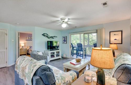 St. James House | Coastal Condo w/Screened Deck + Community Pool