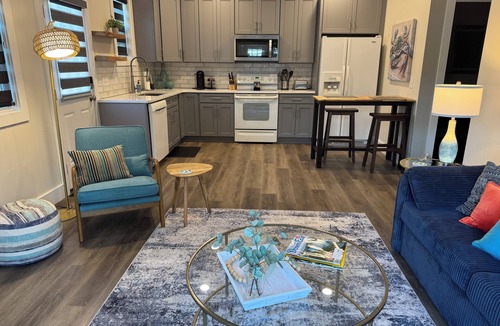 Wilmington Cottage | Coastal Cozy Cottage-near UNCW, Wrightsville Bch, Downtown & the ILM airport.