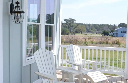 Morehead City House | Coastal Retreat Near Beaufort