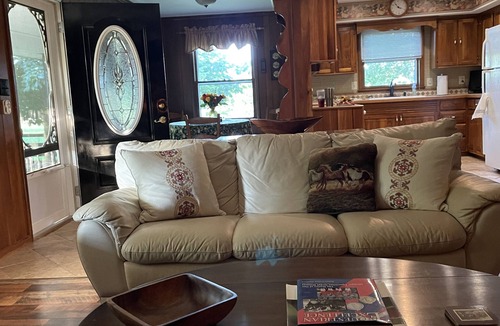 Lexington House | Colliver House at Claybank Farm