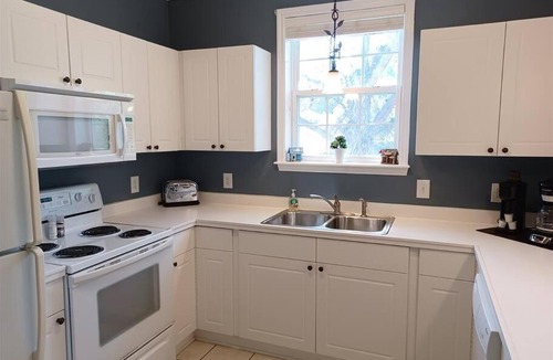 North Myrtle Beach House | Come Relax at River Crossing in Barefoot Landing