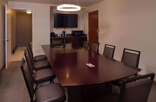 O'Hare Hotel | Comfort and Relaxation! 2 Comfortable Units, Near Chicago O'Hare Int'l Airport
