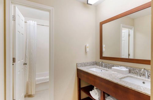Petersburg Hotel | Comfort Inn Petersburg Fort Lee Area