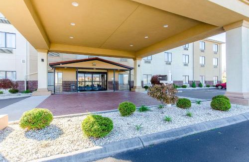 Wytheville Hotel | Comfort Suites Wytheville near Conference Center