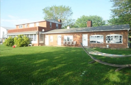 Stevensville House | Comfortable 5 Bedroom Waterfront Home on Chesapeake Bay