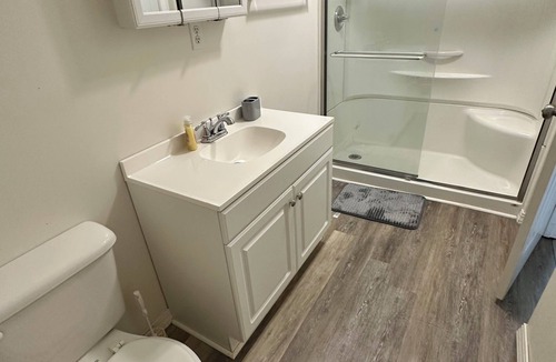 Monticello Apartment | Comfortable apartment close to town and 6 miles to Lake Cumberland!