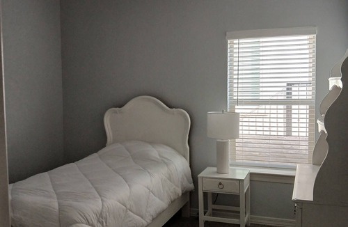 Chamberino House | Comfortable House in West Side