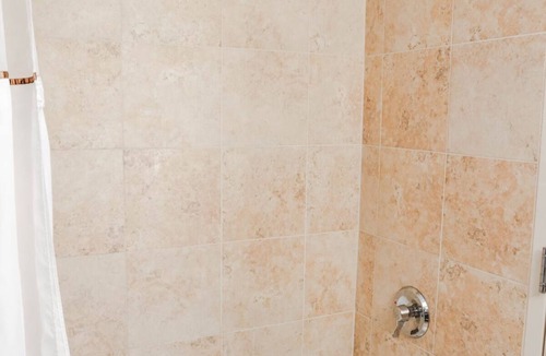 Zion Hotel | Comfortable, Pet-Friendly Stay w/Firepits, Gym & Garden Pergolas l Four Rooms
