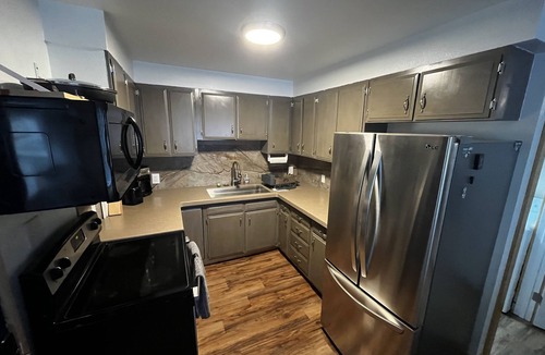 Sitka House | Comfy Duplex unit B great for families and small groups, sleeps up to 7