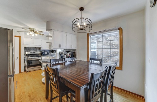 Calumet Heights House | Commuter-Friendly Bungalow in Chicago's South Side