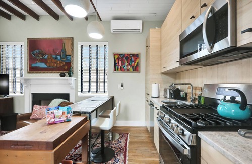 Wilmington Historic District Cottage | Cottage On Front, Downtown free parking!